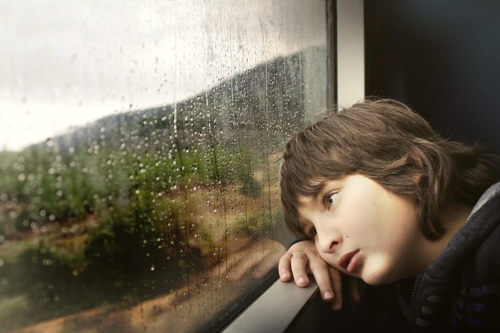 子どもが花粉症でも窓を開けない生活の工夫は？