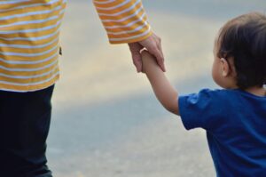 花粉症の子どもが就寝中に鼻水で起きる時の対処法は？